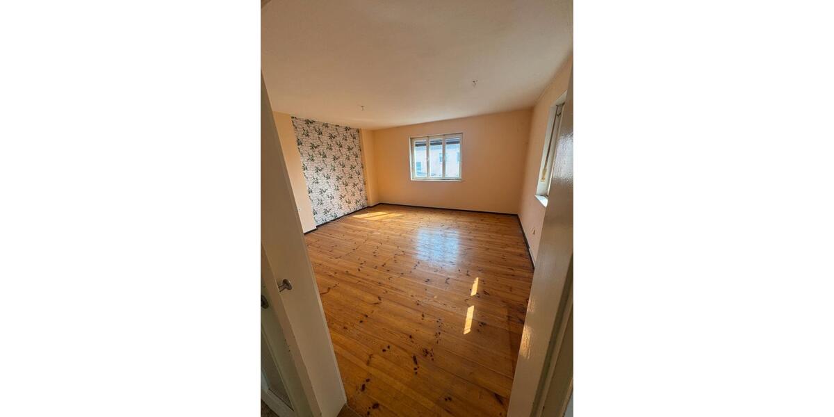 Doppelhaushälfte Weiden in der Oberpfalz - 9.5 Zimmer, 220 m&sup2;, 390.000&euro; | Angebot:26183089