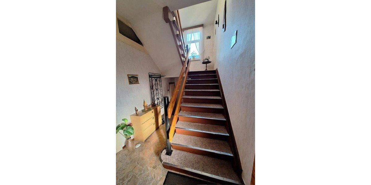 Mehrfamilienhaus, Wohnhaus Ilmenau - 8 Zimmer, 200 m&sup2;, 170.000&euro; | Angebot:27415839