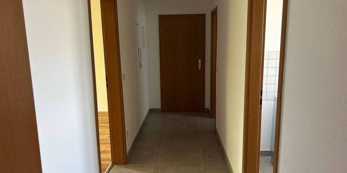 Etagenwohnung Merseburg Neumarkt (Vorstadt) - 3 Zimmer, 65 m&sup2;, 390&euro; | Angebot:26819929