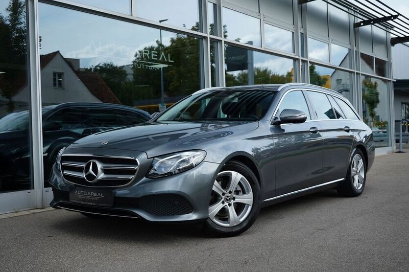 E 200