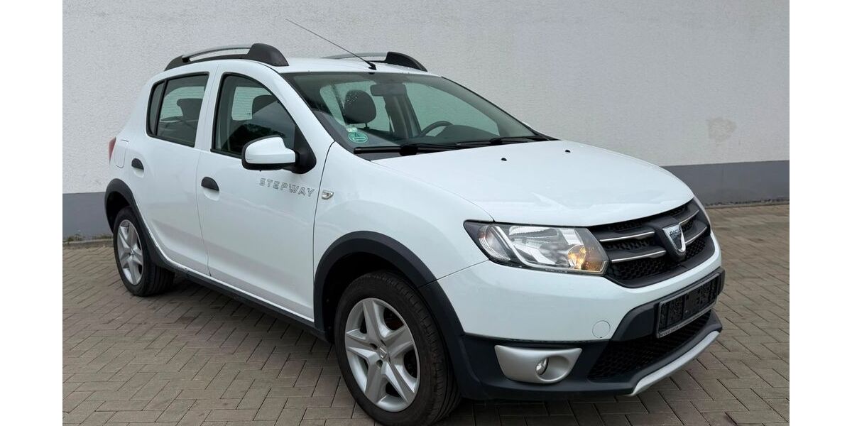 Dacia Sandero 194.000 km 4.400 &euro; Trierweiler 54311