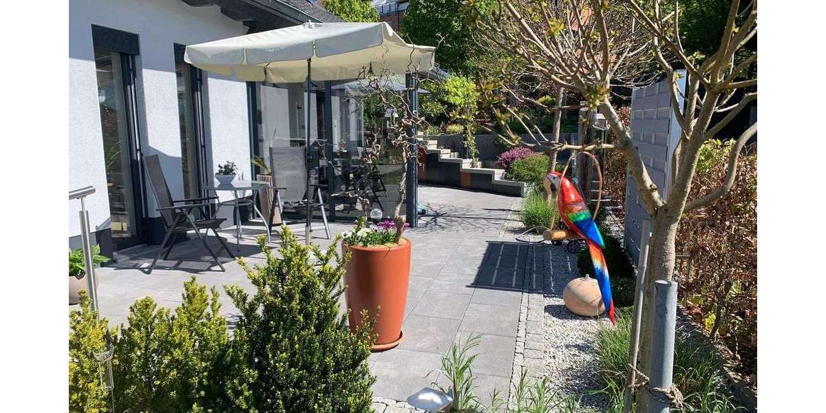 Einfamilienhaus Neustrelitz - 5 Zimmer, 215 m&sup2;, 950.000&euro; | Angebot:26072358