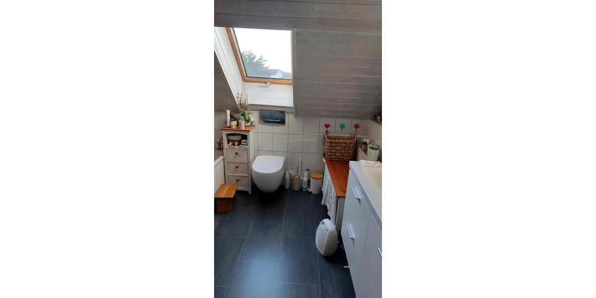 Reihenhaus Pfreimd - 6 Zimmer, 120 m&sup2;, 320.000&euro; | Angebot:26822103