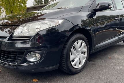 Renault Megane 219.589 km 2.990 € Göttingen 37079