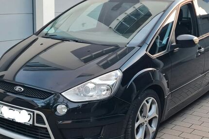 Ford S-Max 218.000 km 4.750 &euro; Bretten 75015