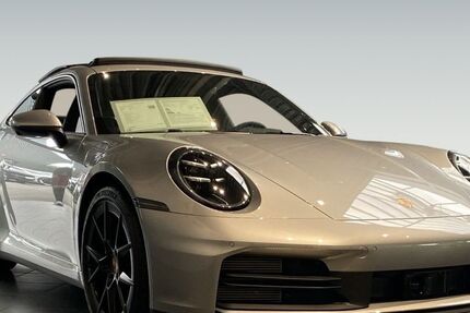 Porsche 992 9.900 km 135.900 € Willich 47877