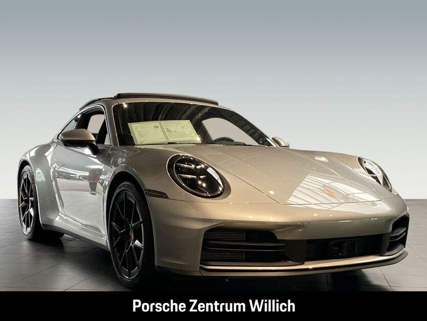 Porsche 992 9.900 km 135.900 € Willich 47877