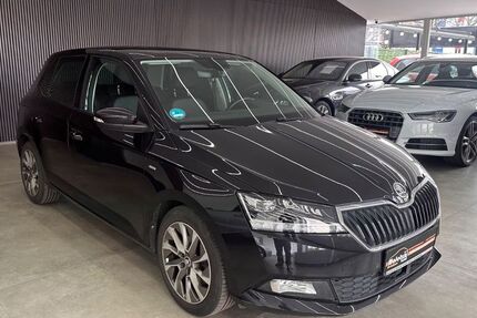 Skoda Fabia 52.432 km 15.950 &euro; Brandenburg an der Havel 14772