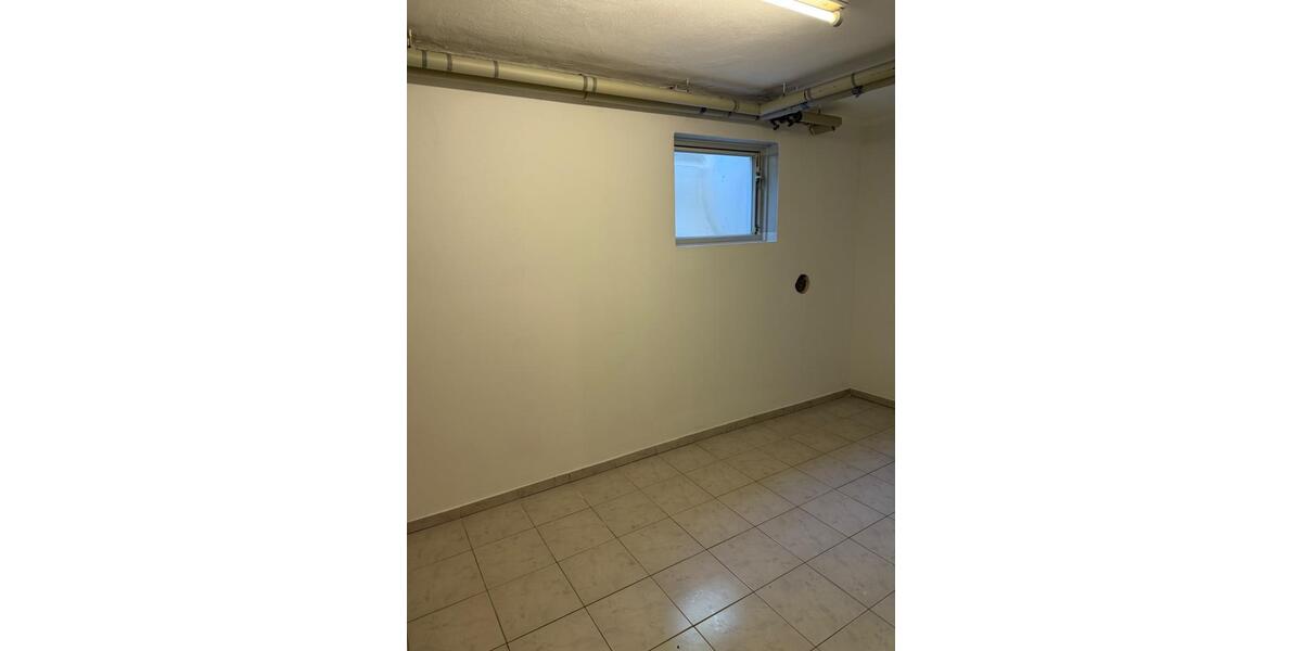 Doppelhaushälfte Lenting - 5 Zimmer, 158 m&sup2;, 1.500&euro; | Angebot:26377742