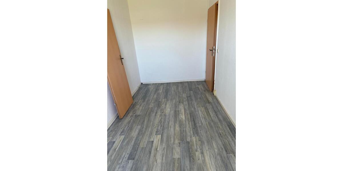 Etagenwohnung Eisleben (Lutherstadt) - 3 Zimmer, 55 m&sup2;, 499&euro; | Angebot:26405518