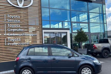 VW Golf 111.000 km 6.900 &euro; Müllheim 79379