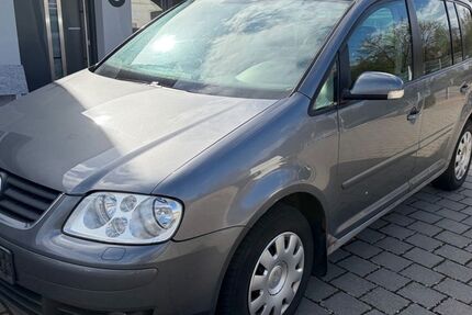 VW Touran 299.000 km 1.000 &euro; Schwalbach-Saarland 66773