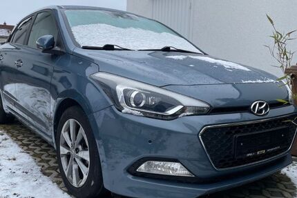 Hyundai i20 76.300 km 11.900 &euro; Zirndorf 90513