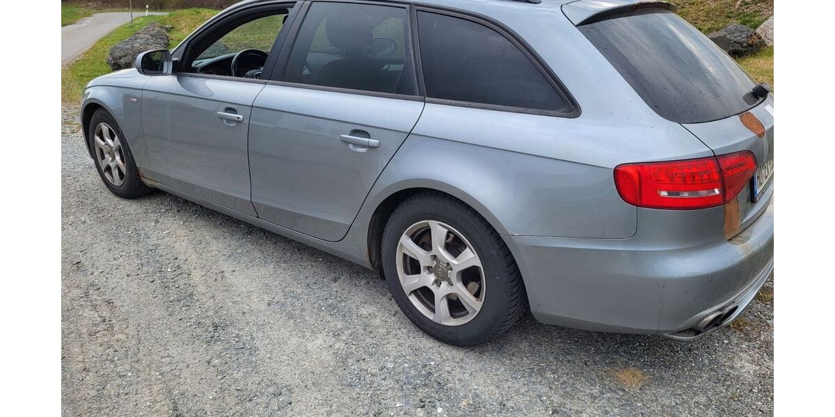 Audi A4 240.000 km 3.300 &euro; Zedtwitz 95183