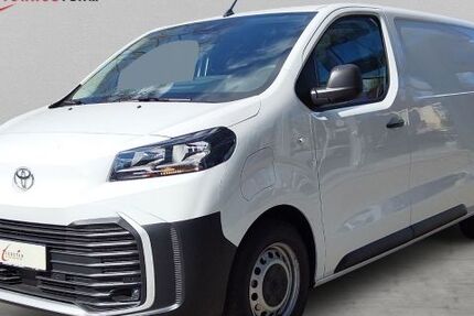 Toyota Proace (Verso) 2.000 km 34.490 &euro; Pirna 01796