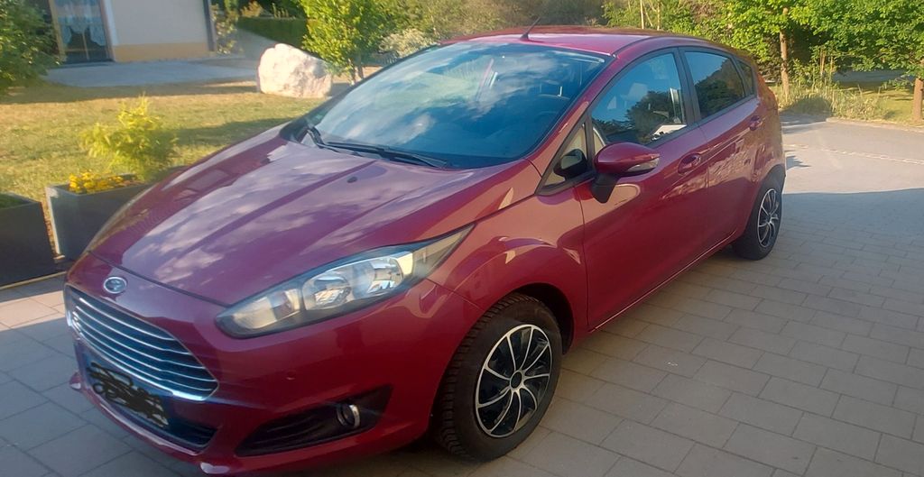 Ford Fiesta 90.000 km 4.800 &euro; Wenzenbach 93173