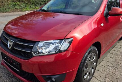 Dacia Sandero 28.300 km 9.500 &euro; Saarbrücken - Burbach 66115