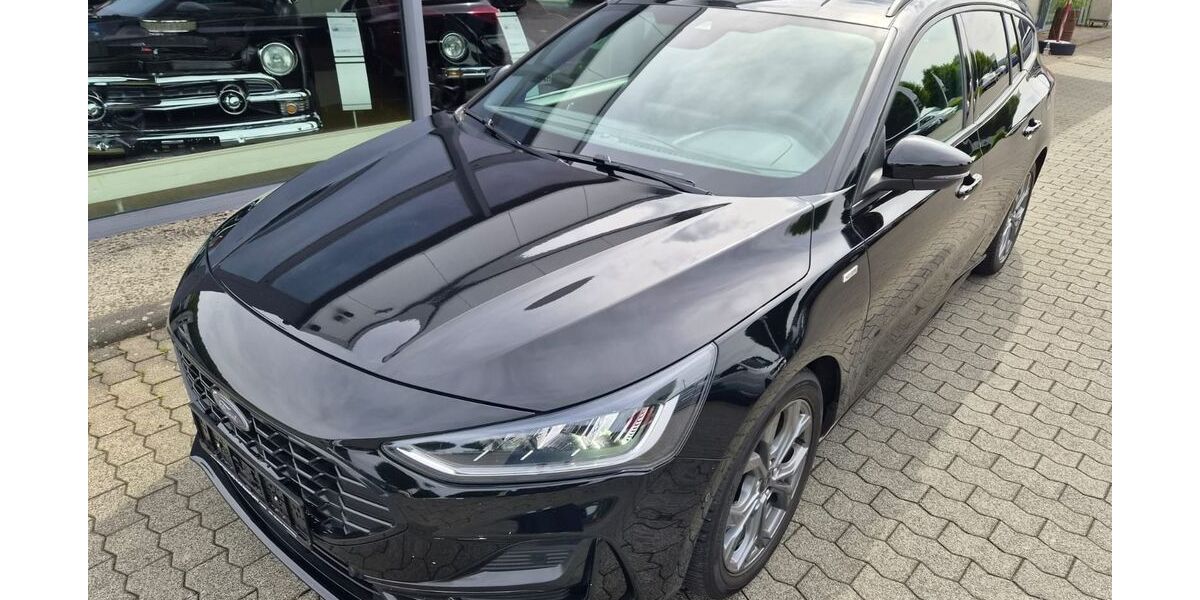 Ford Focus 105.732 km 15.290 &euro; Ehringshausen 35630