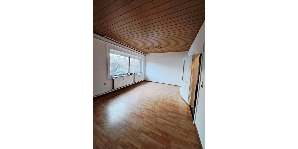 Etagenwohnung Kemberg - 3 Zimmer, 73 m&sup2;, 401&euro; | Angebot:24783853