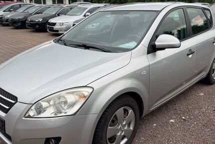 Kia ceed / Ceed 141.795 km 2.450 &euro; Saarlouis 66740