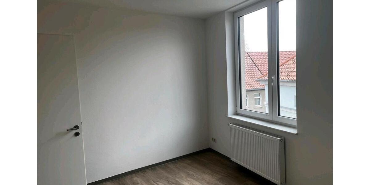 Dachgeschoßwohnung Malchin - 1.5 Zimmer, 47 m&sup2;, 470&euro; | Angebot:26301297