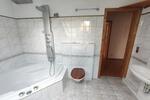 2 Zi. Whg. im 1. OG mit Dachterrasse, Stellplatz und Gartenmitbenutzung 2 zimmer