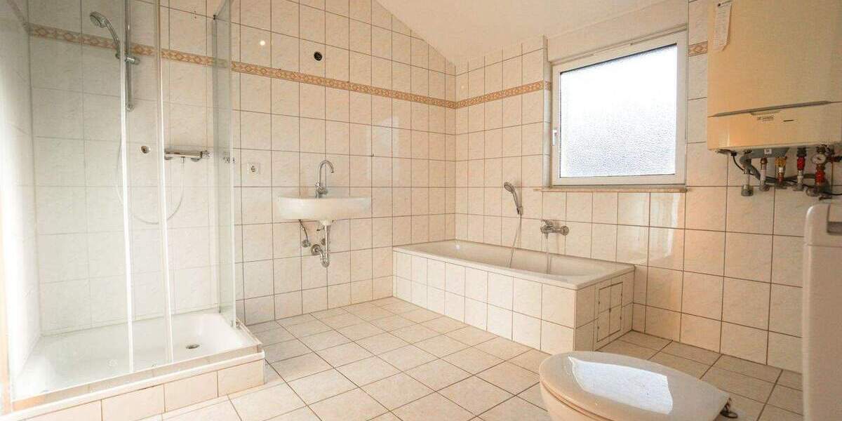 Etagenwohnung Geldern Kapellen - 2 Zimmer, 65 m&sup2;, 540&euro; | Angebot:25645557