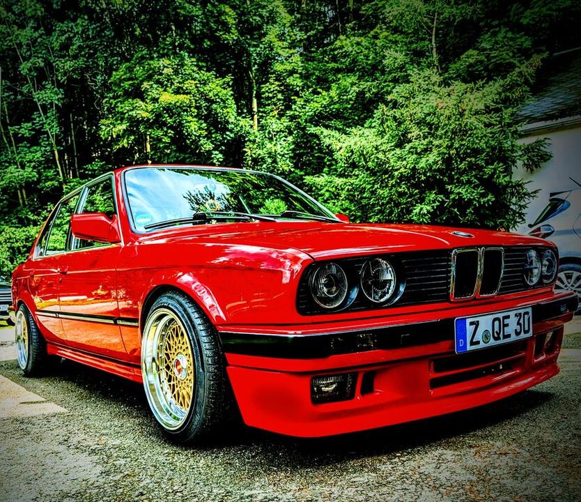 BMW 316 144.000 km 9.990 € Hartenstein 08118
