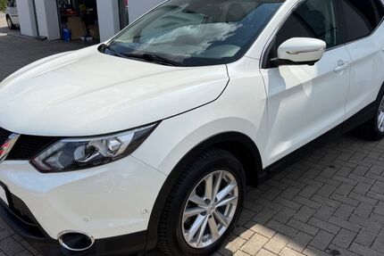 Nissan Qashqai 73.067 km 11.890 &euro; Syke 28857