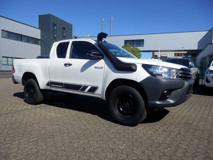 Toyota Hilux 146.380 km 25.890 € Bergisch Gladbach 51469