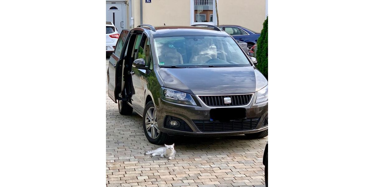 Seat Alhambra 295.000 km 9.000 &euro; Köfering 93096