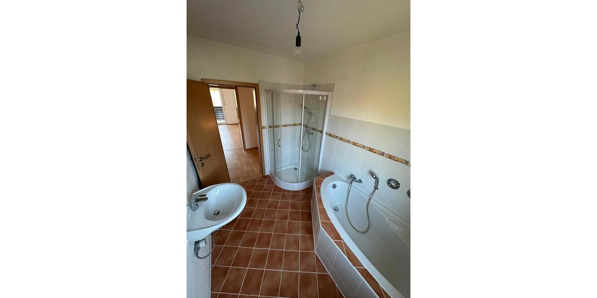 Etagenwohnung Kronach - 4 Zimmer, 128 m&sup2;, 930&euro; | Angebot:26609486