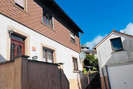 Haus Bexbach - 7 Zimmer, 140 m&sup2;, 195.000&euro; | Angebot:26888783