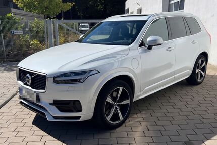 Volvo XC90 82.500 km 38.500 &euro; Stuttgart 70186