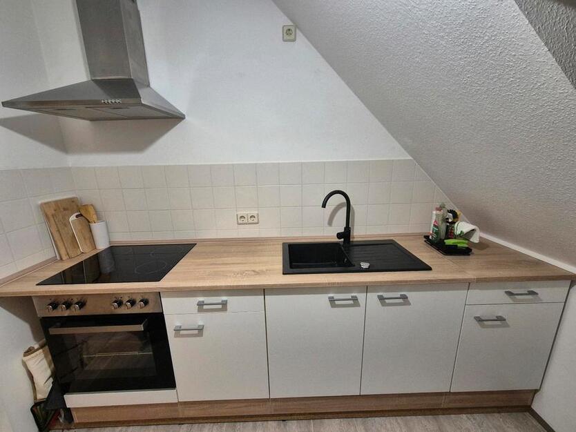 Küche inkl. E-Geräten (alternativ: Wohnung inkl. Einbauküche) zimmer