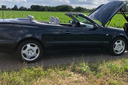 Mercedes-Benz CLK 320 206.000 km 5.300 &euro; Rheinhausen 79365