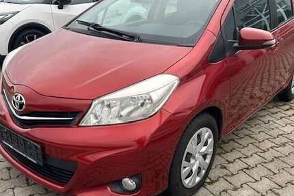 Toyota Yaris 64.000 km 6.900 € Witzmannsberg 94104