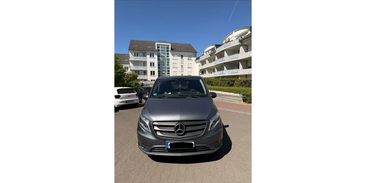 Mercedes-Benz Vito 142.000 km 22.800 &euro; frankfurt am main 60529