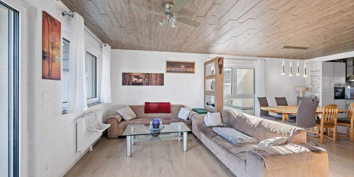 Doppelhaushälfte Reutlingen Sickenhausen - 4 Zimmer, 109 m&sup2;, 500.000&euro; | Angebot:24711822