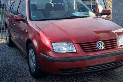 VW Bora 196.000 km 900 &euro; Mannheim 68169