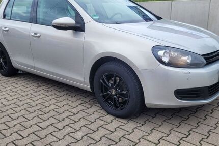 VW Golf 244.000 km 4.100 &euro; Dresden 01099
