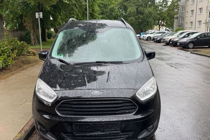 Ford Tourneo Courier 156.100 km 6.490 &euro; Hannover 30179