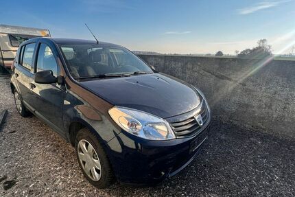 Dacia Sandero 136.000 km 1.950 &euro; Burk 91596