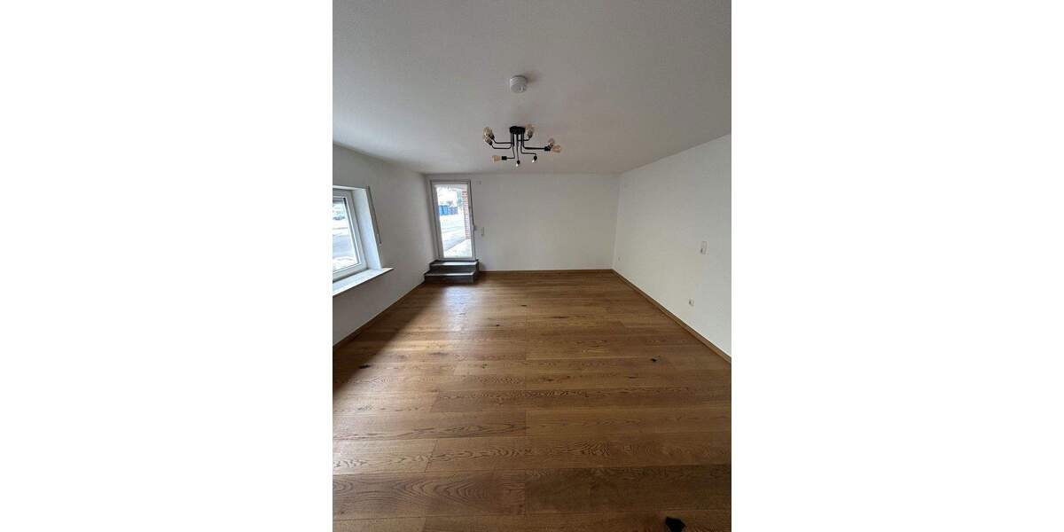 Etagenwohnung Hengersberg Grubmühle - 2 Zimmer, 80 m&sup2;, 189.000&euro; | Angebot:24993992