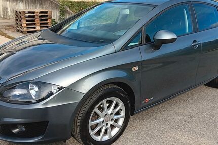 Seat Leon 120.000 km 7.990 &euro; Hofkirchen 94544
