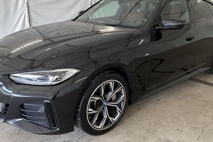 BMW i4 49.491 km 39.480 &euro; Steinbach-Hallenberg OT Herges-Hallenberg 98587