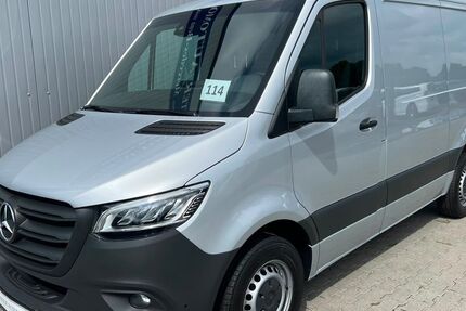 Mercedes-Benz Sprinter 268.000 km 20.399 &euro; Berlin 13055