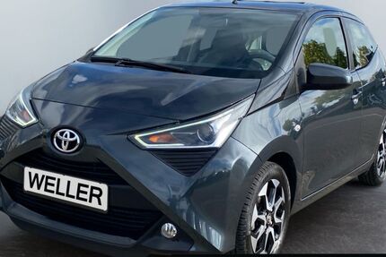 Toyota Aygo (X) 15.332 km 10.590 &euro; Leipzig 04178