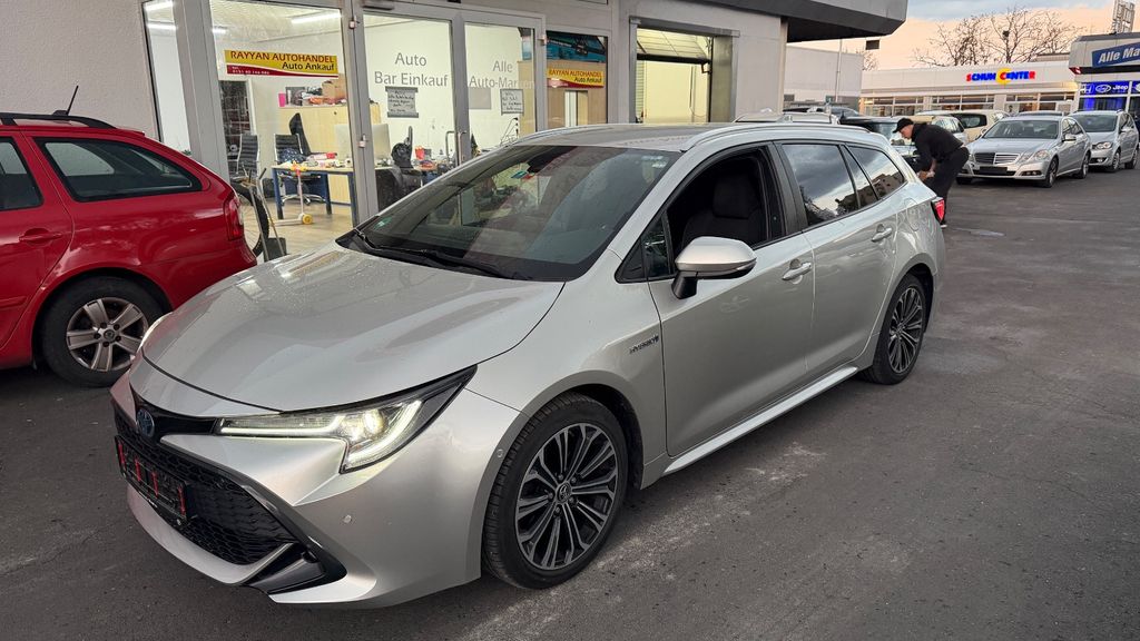 Toyota Corolla 181.000 km 14.500 &euro; Würzburg 97076