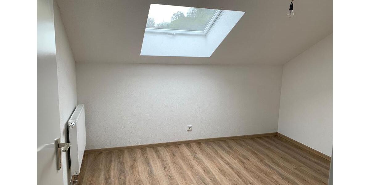 Dachgeschoßwohnung Albbruck - 2 Zimmer, 39 m&sup2;, 640&euro; | Angebot:26600786